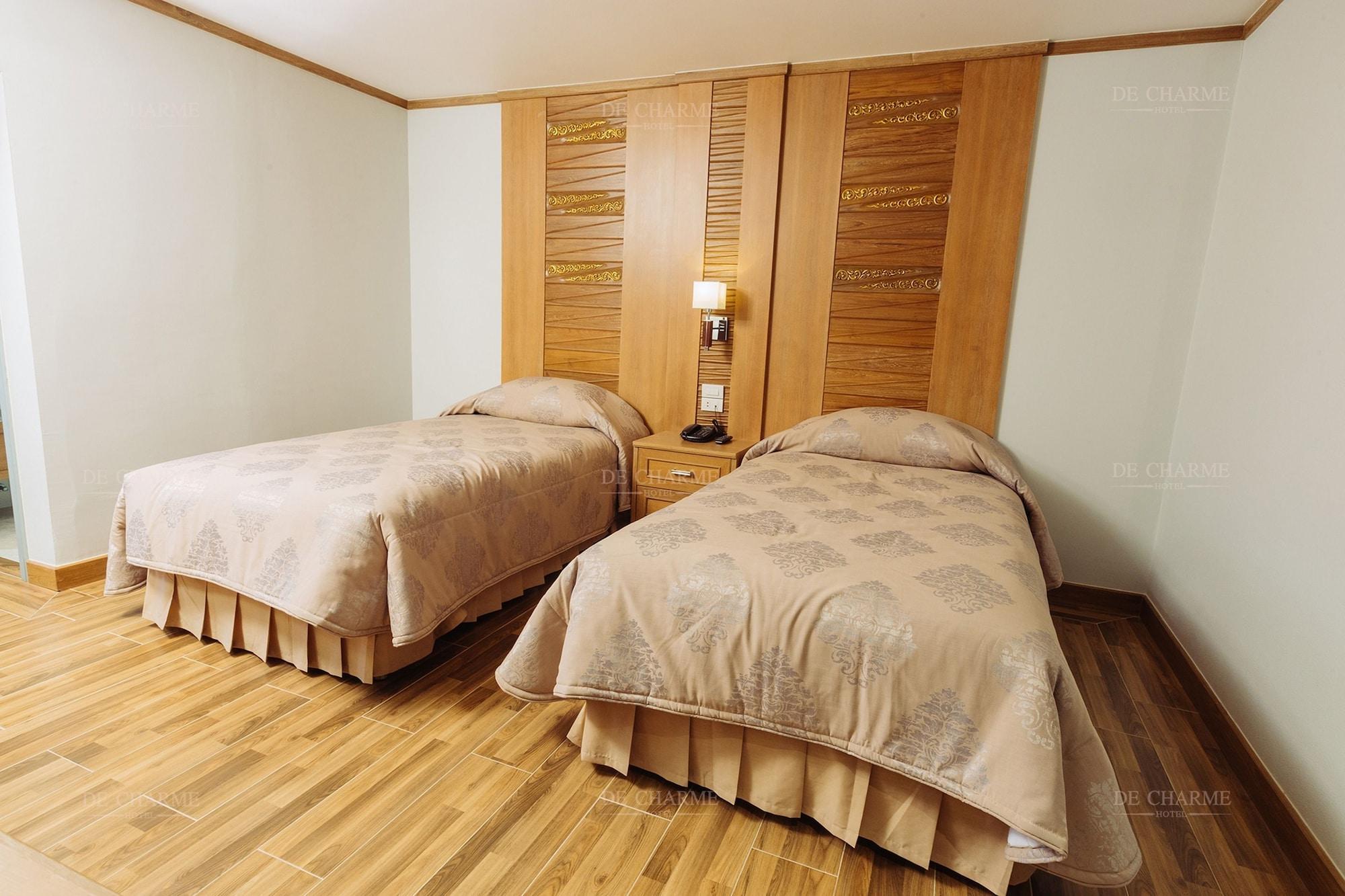 Decharme Hotel Чиангмай Екстериор снимка