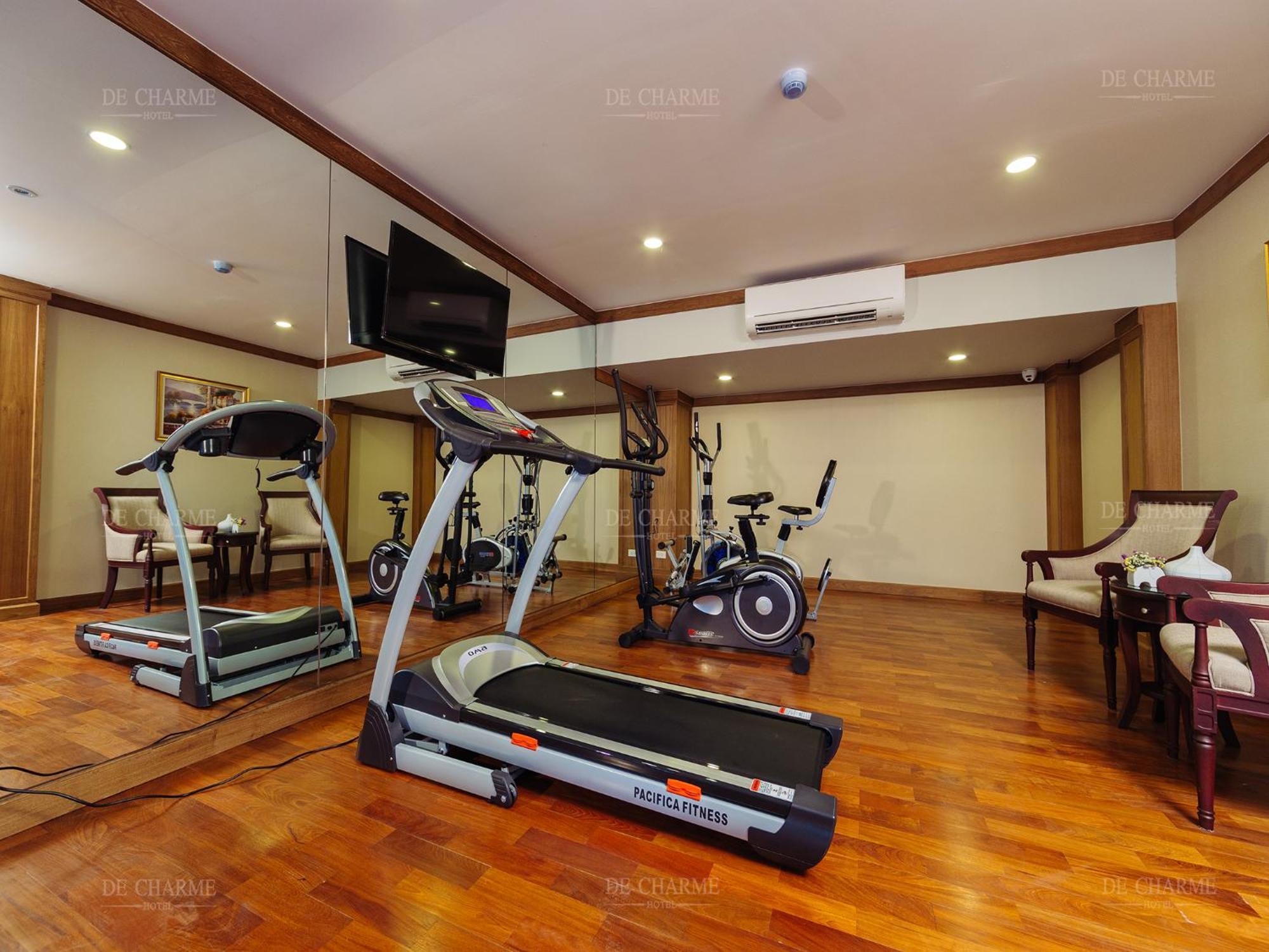 Decharme Hotel Чиангмай Екстериор снимка