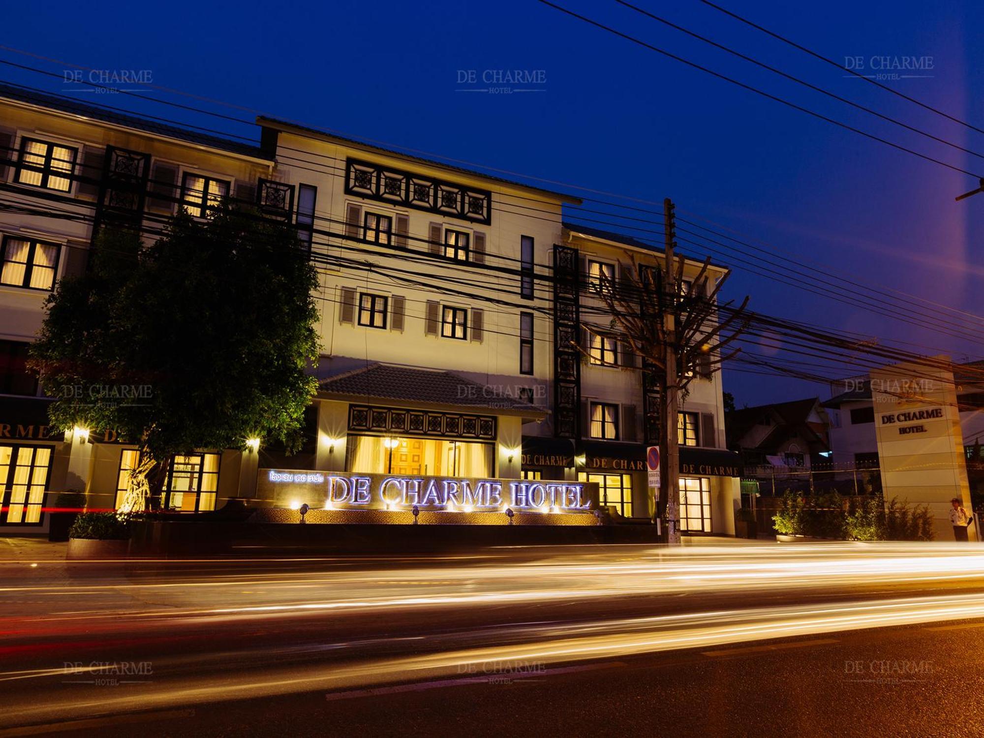 Decharme Hotel Чиангмай Екстериор снимка