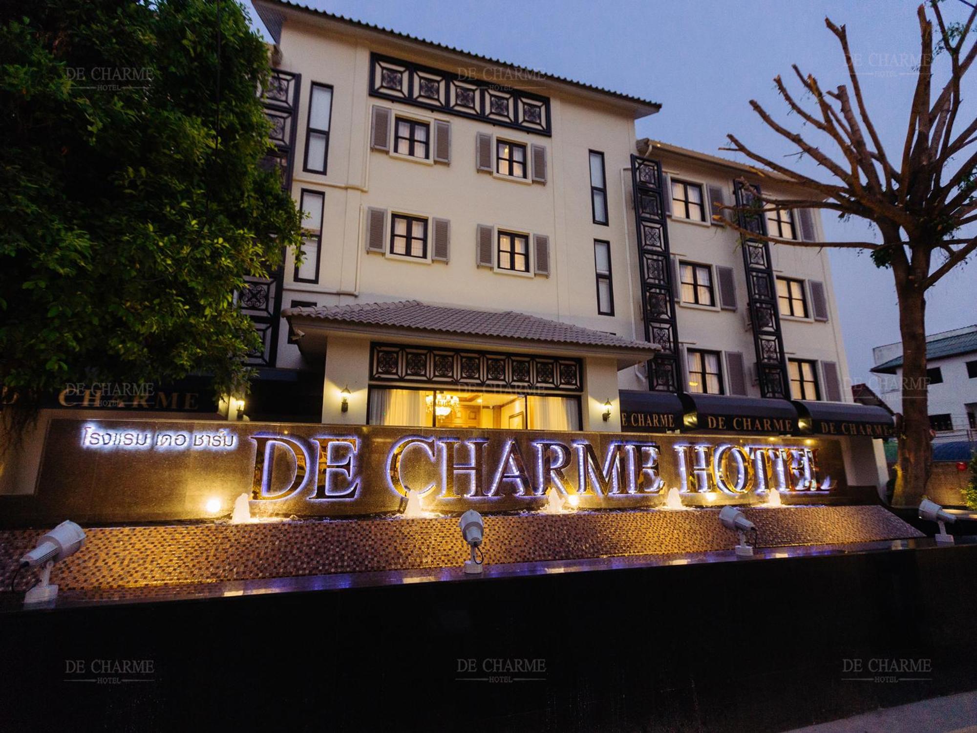 Decharme Hotel Чиангмай Екстериор снимка
