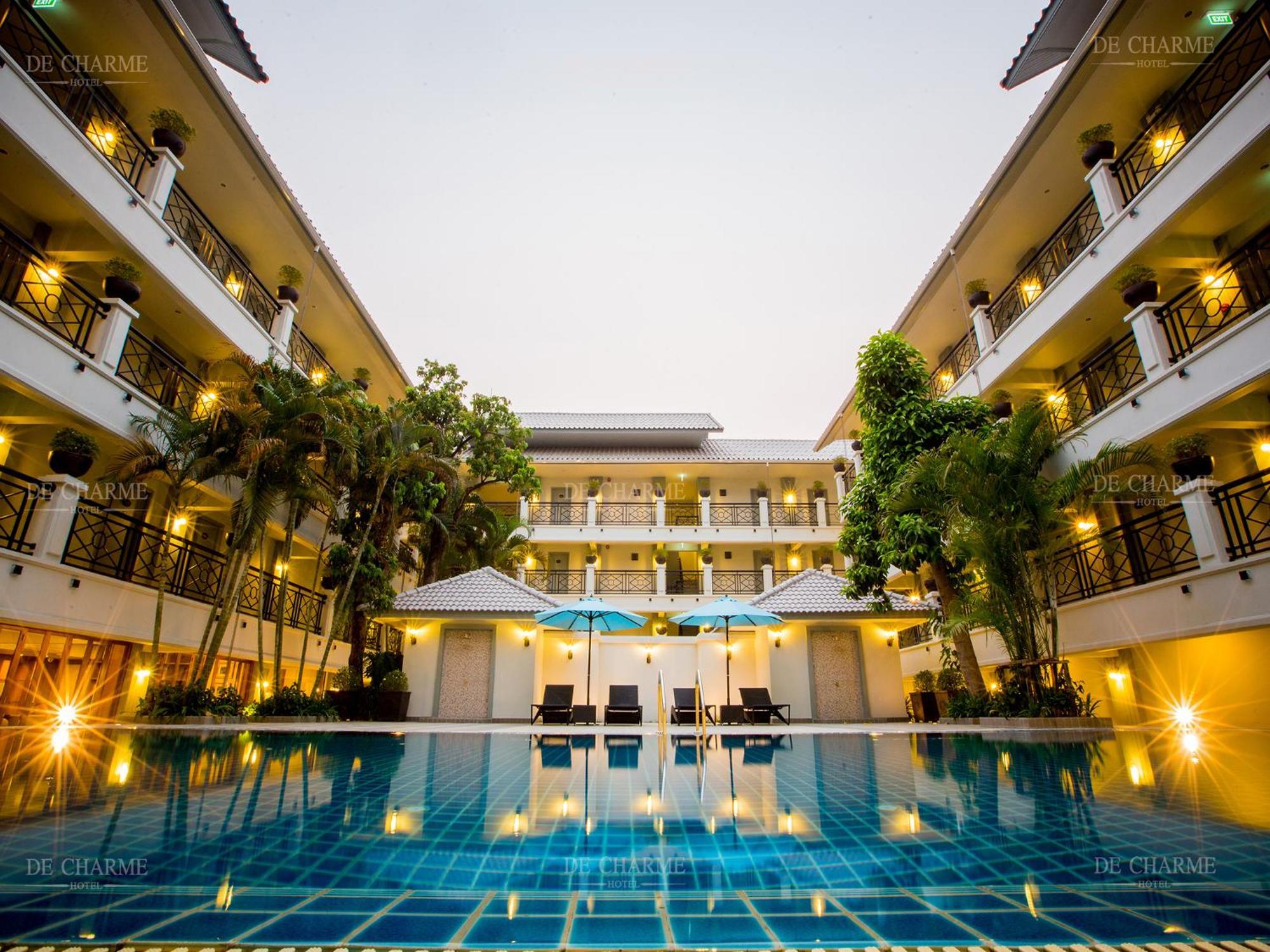 Decharme Hotel Чиангмай Екстериор снимка