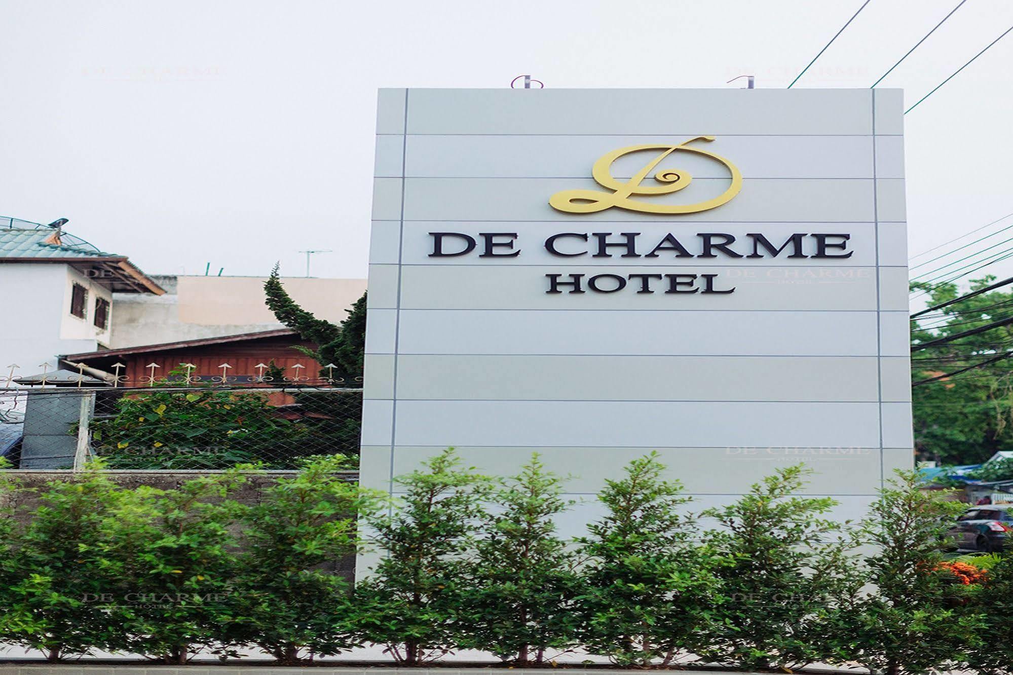 Decharme Hotel Чиангмай Екстериор снимка